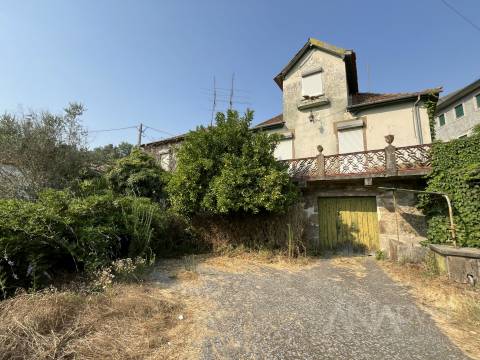 Moradia Rústica T4 Venda em São Cipriano e Vil de Souto,Viseu