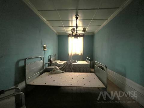 Moradia Rústica T4 Venda em São Cipriano e Vil de Souto,Viseu