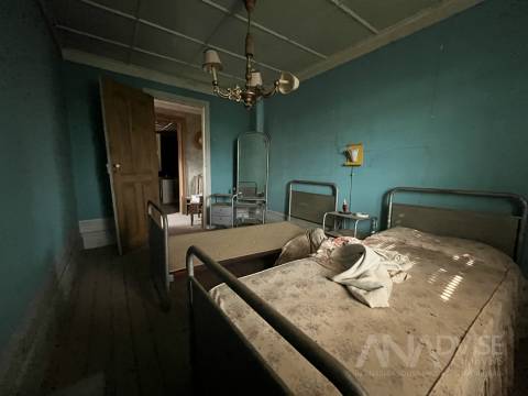 Moradia Rústica T4 Venda em São Cipriano e Vil de Souto,Viseu