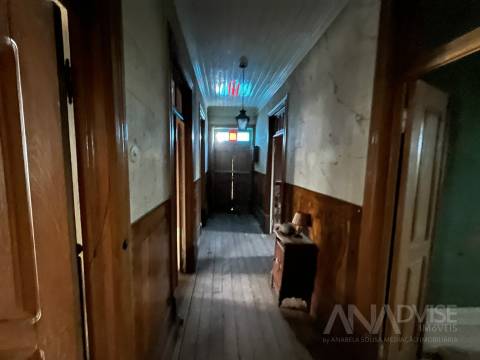 Moradia Rústica T4 Venda em São Cipriano e Vil de Souto,Viseu