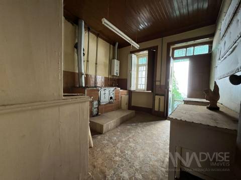 Moradia Rústica T4 Venda em São Cipriano e Vil de Souto,Viseu