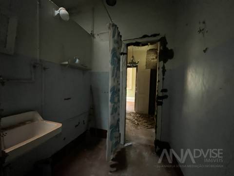 Moradia Rústica T4 Venda em São Cipriano e Vil de Souto,Viseu