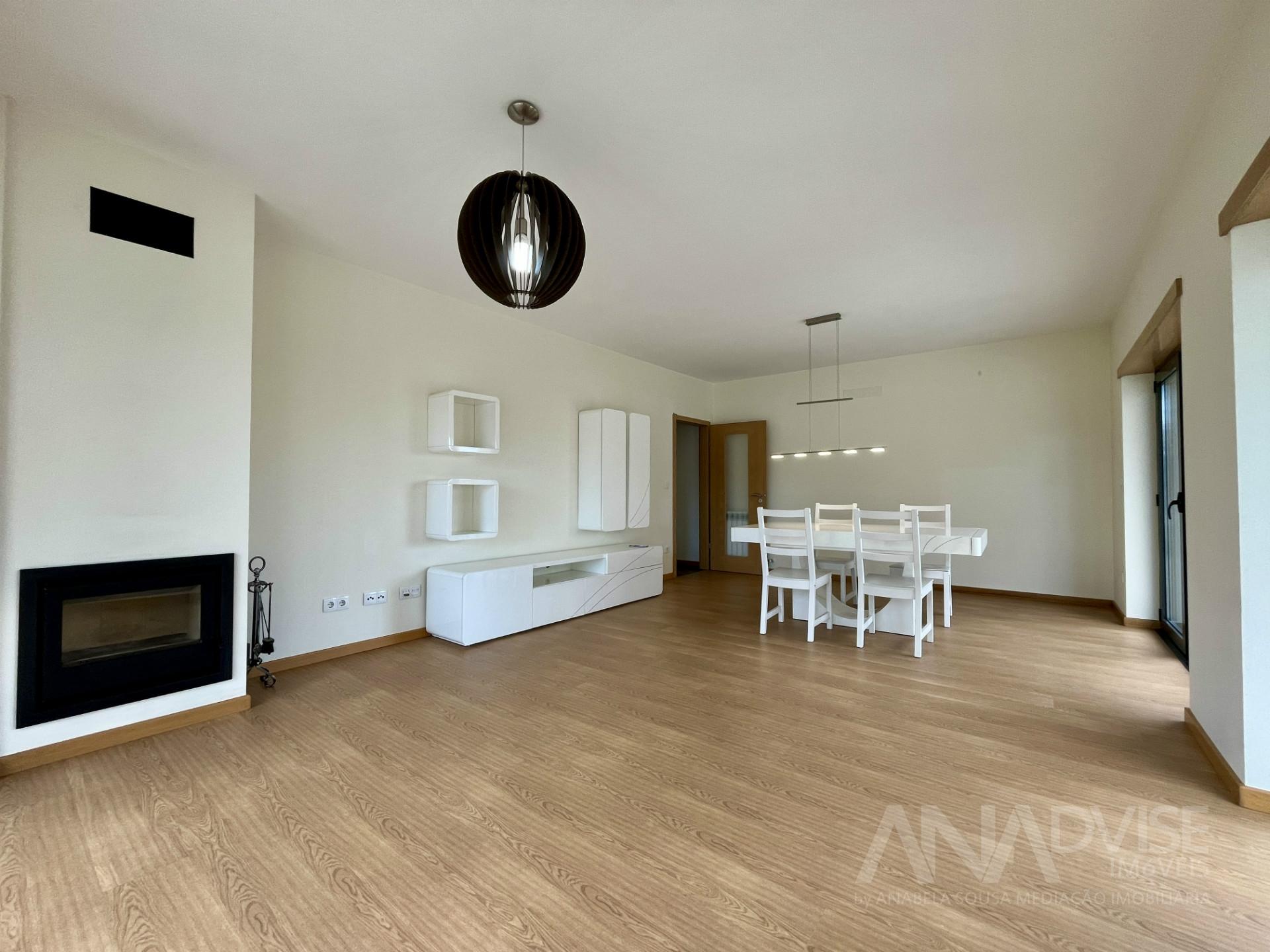 Apartamento T3 Arrendamento em Viseu,Viseu