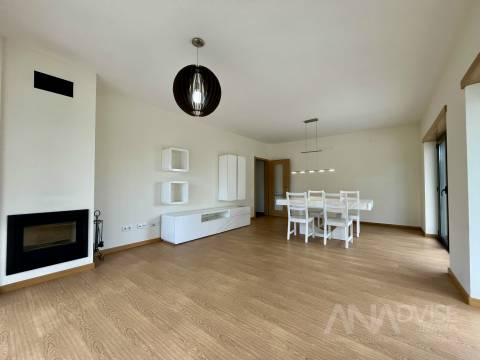 Apartamento T3 Arrendamento em Viseu,Viseu