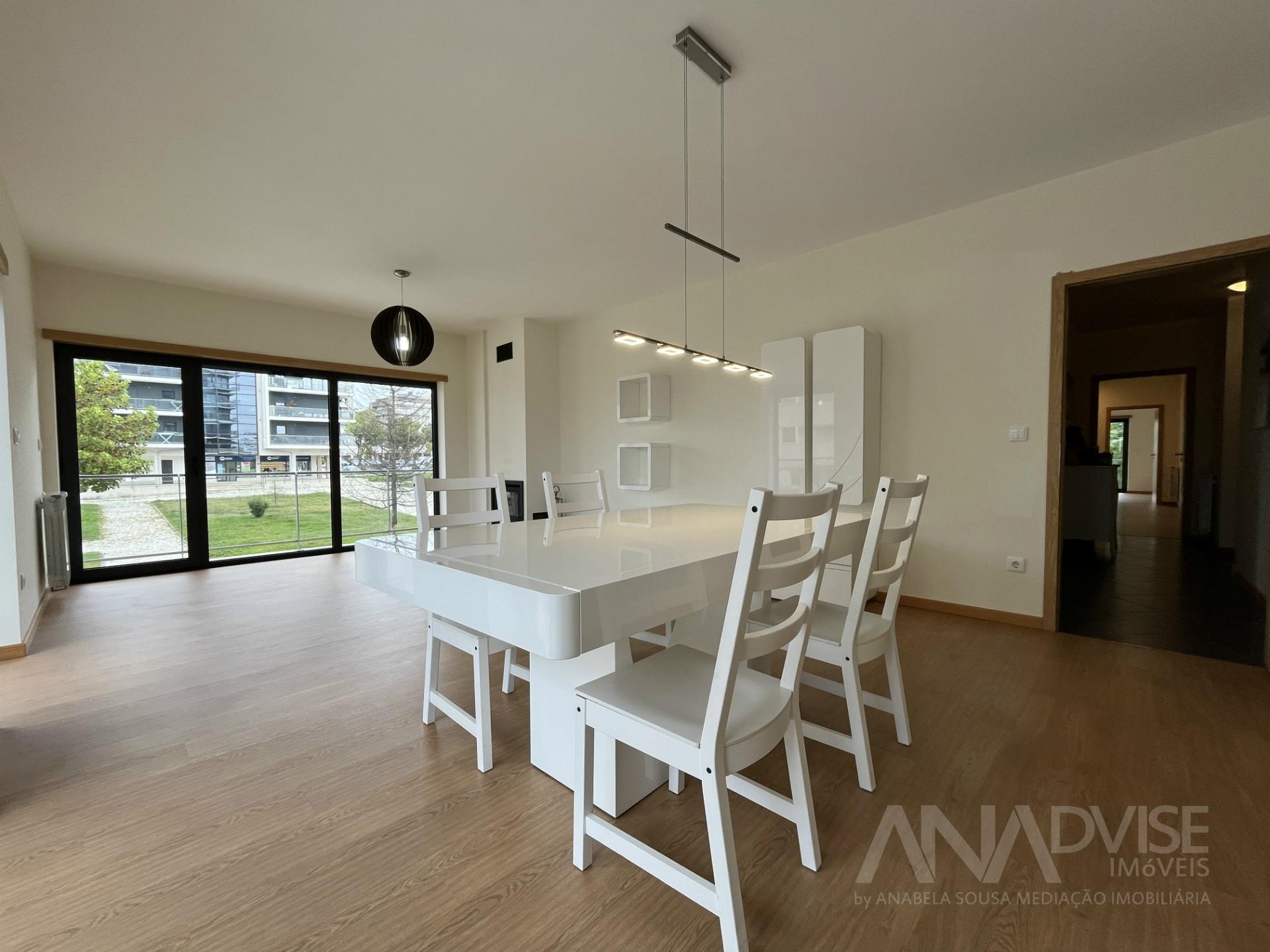 Apartamento T3 Arrendamento em Viseu,Viseu