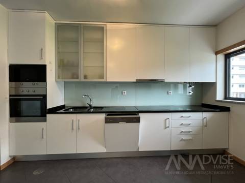 Apartamento T3 Arrendamento em Viseu,Viseu