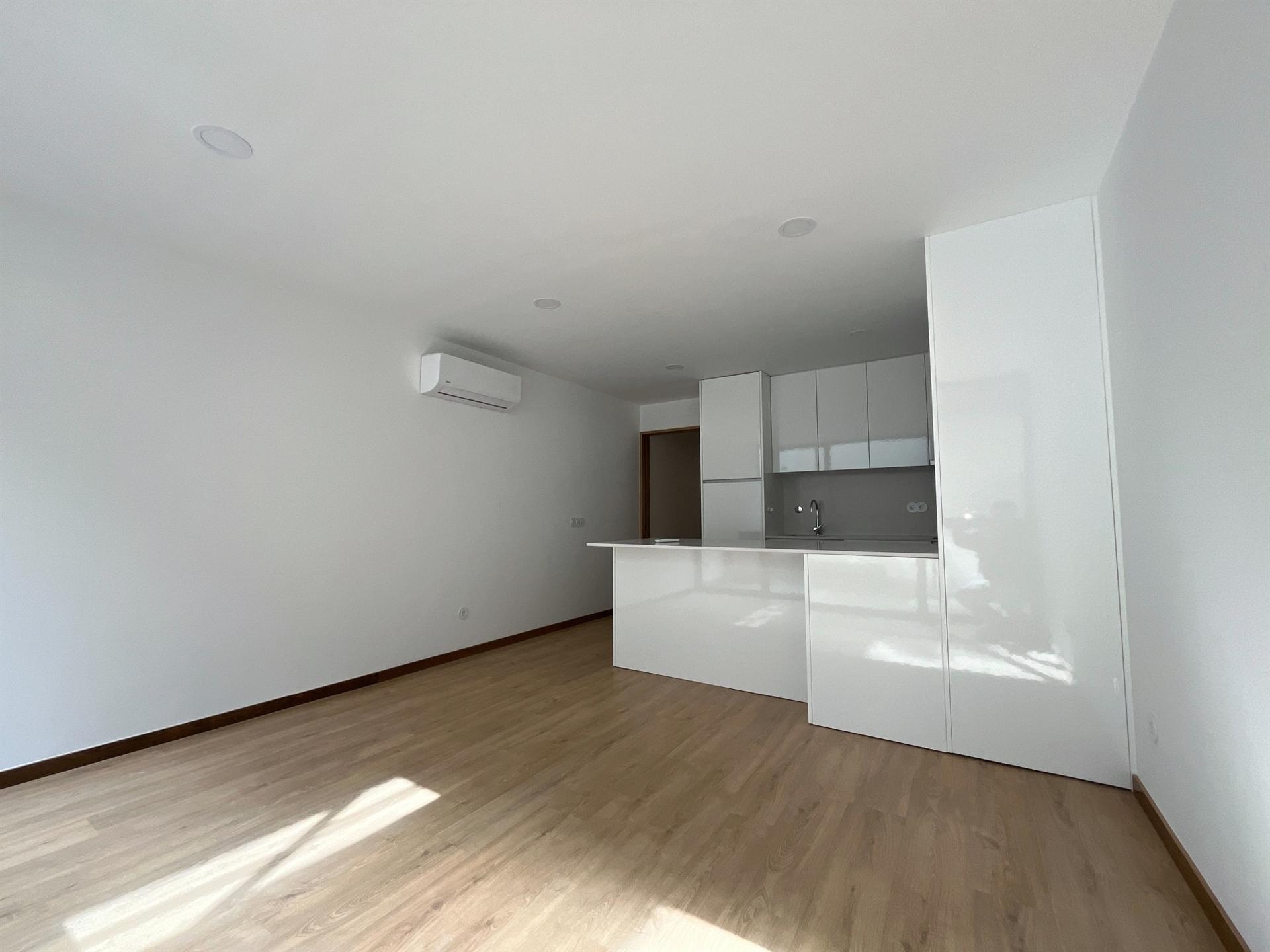 Apartamento T1 Arrendamento em Viseu,Viseu