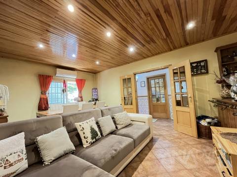 Moradia Isolada T3 Venda em Repeses e São Salvador,Viseu