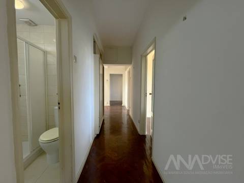 Apartamento T2 Arrendamento em Viseu,Viseu