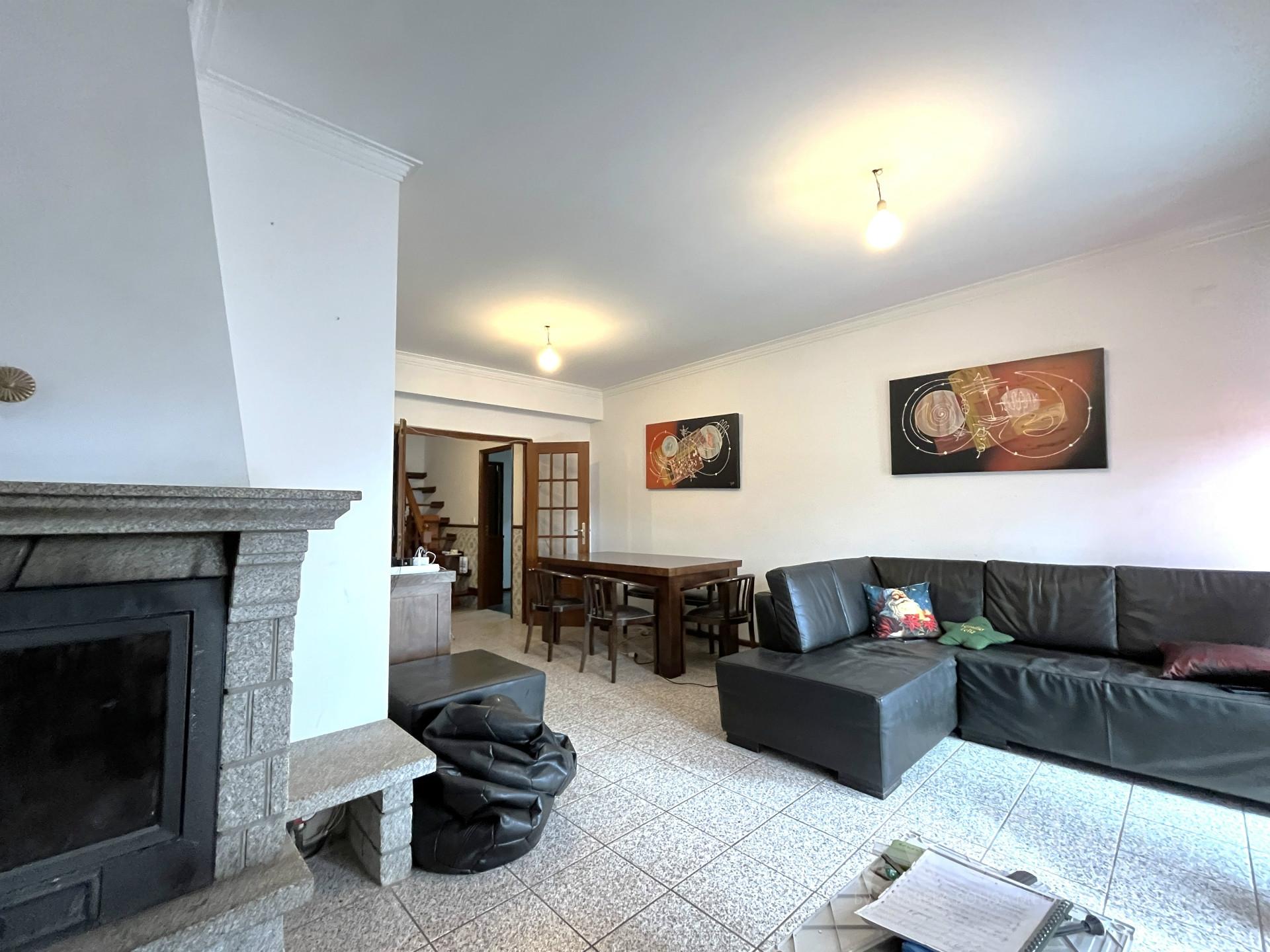 Apartamento T3 Compra em Rio de Loba,Viseu