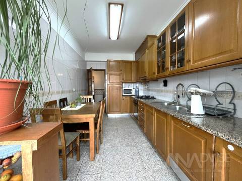 Apartamento T3 Compra em Rio de Loba,Viseu