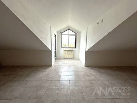 Apartamento T3 Compra em Rio de Loba,Viseu