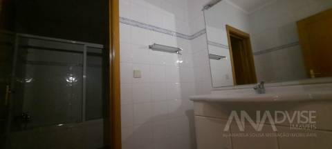 Apartamento T4 DUPLEX Arrendamento em Viseu,Viseu