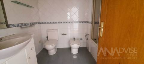 Apartamento T4 DUPLEX Arrendamento em Viseu,Viseu