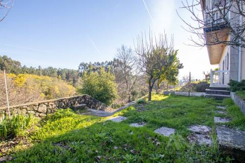 Moradia Isolada T4 Venda em Viseu,Viseu