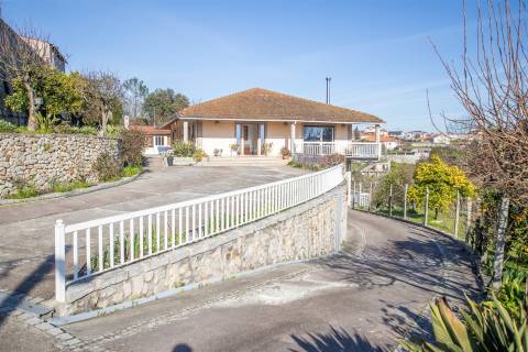 Moradia Isolada T4 Venda em Viseu,Viseu