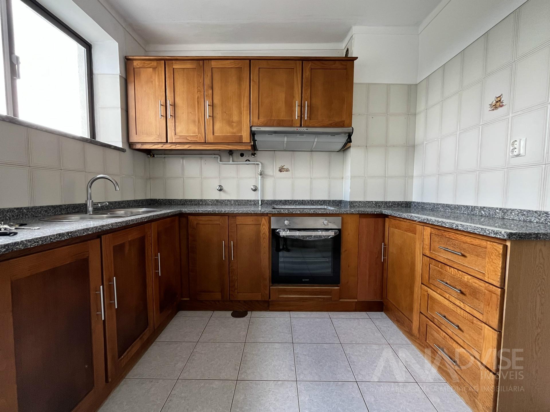 Apartamento T3 Arrendamento em Viseu,Viseu