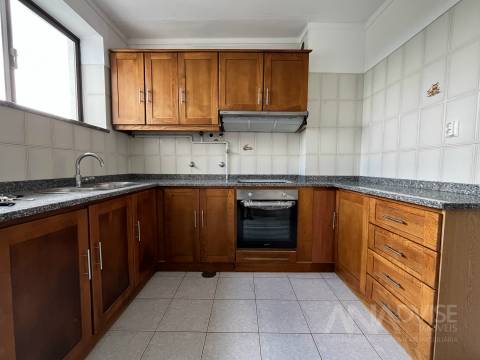 Apartamento T3 Arrendamento em Viseu,Viseu
