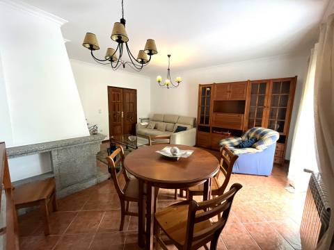 Apartamento T2 Arrendamento em Viseu,Viseu