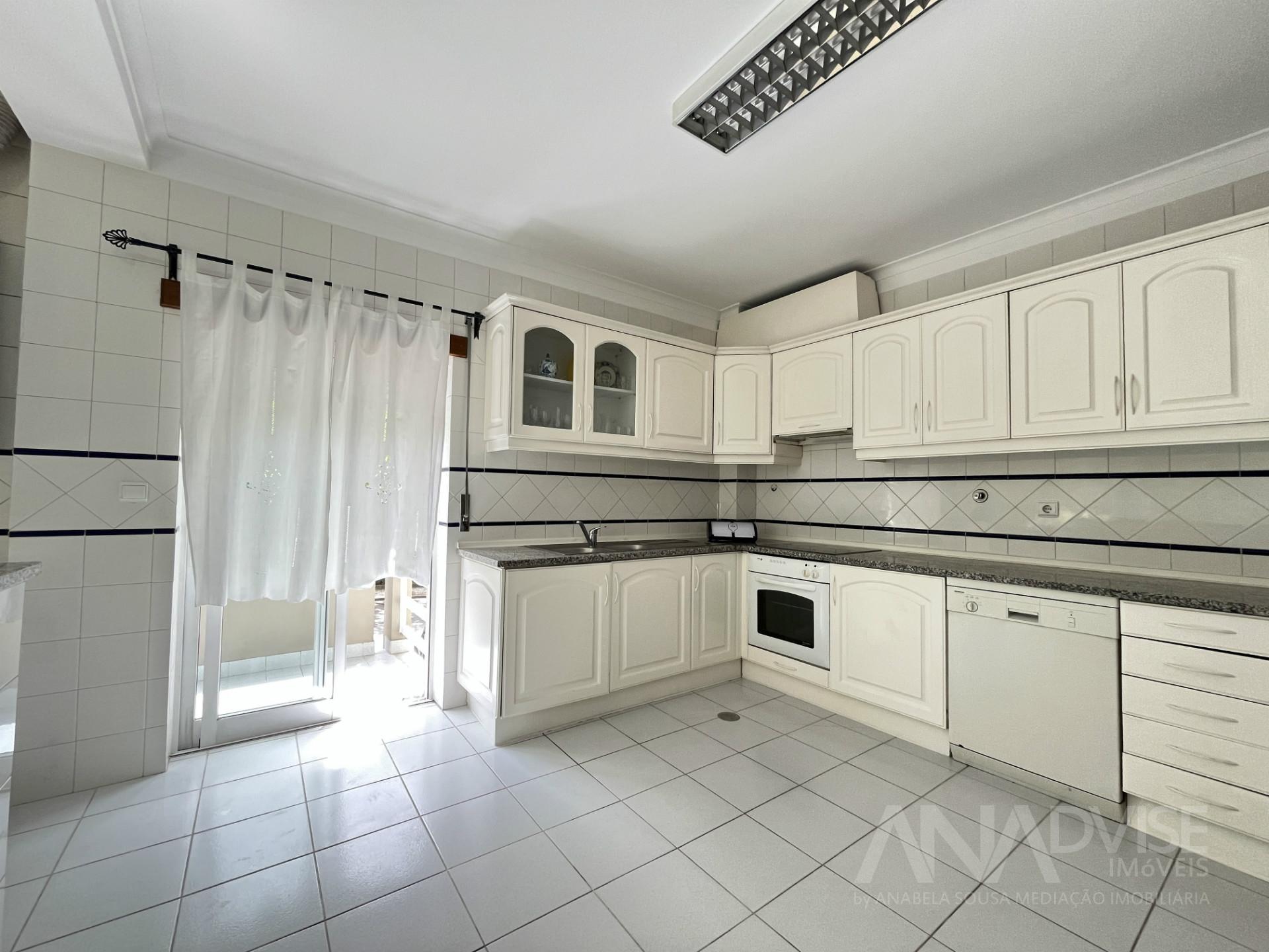 Apartamento T2 Arrendamento em Viseu,Viseu