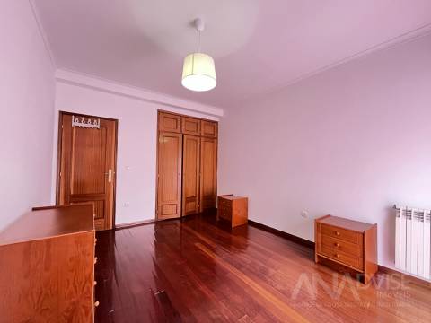 Apartamento T2 Arrendamento em Viseu,Viseu