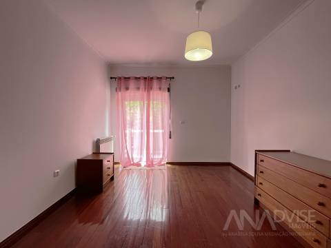 Apartamento T2 Arrendamento em Viseu,Viseu