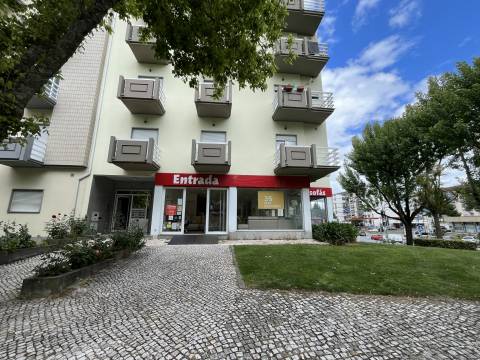 Apartamento T2 Arrendamento em Viseu,Viseu
