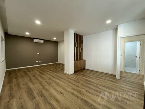 Apartamento T4 Venda em Viseu,Viseu