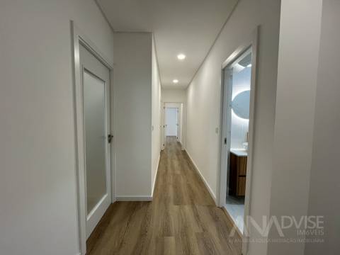 Apartamento T4 Venda em Viseu,Viseu