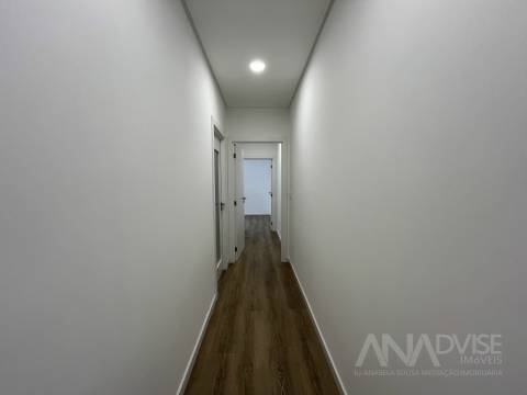 Apartamento T4 Venda em Viseu,Viseu