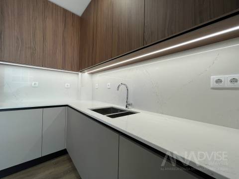 Apartamento T4 Venda em Viseu,Viseu