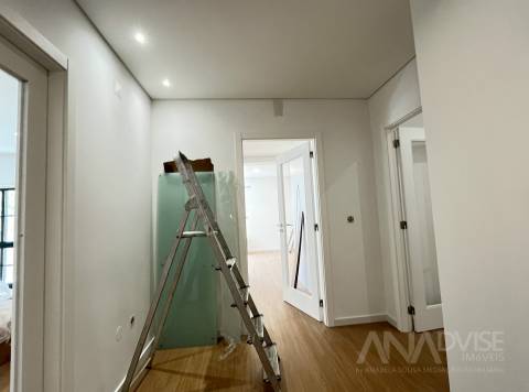 Apartamento T3 Venda em Viseu,Viseu