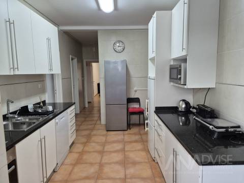 Apartamento T4 Arrendamento em Viseu,Viseu