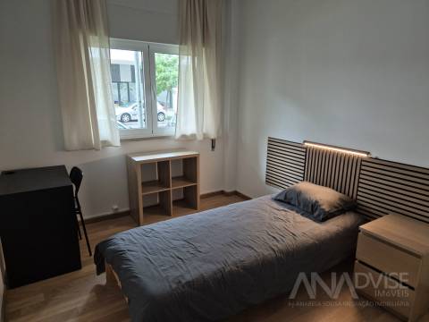Apartamento T4 Arrendamento em Viseu,Viseu