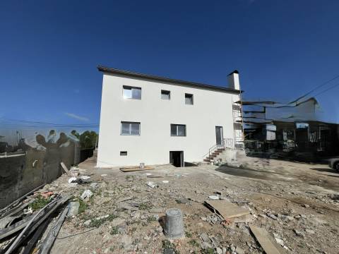 Apartamento T3 Venda em Fragosela,Viseu