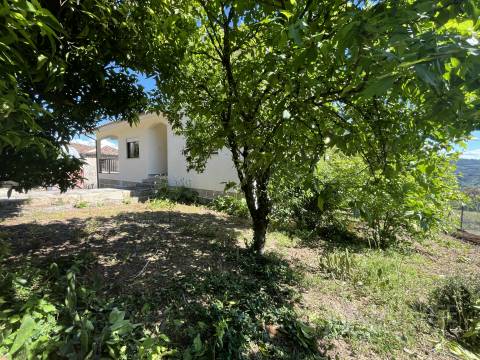 Moradia T3 Venda em Esmolfe,Penalva do Castelo