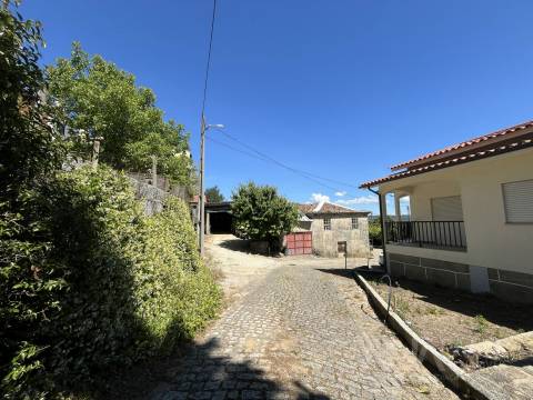 Moradia T3 Venda em Esmolfe,Penalva do Castelo