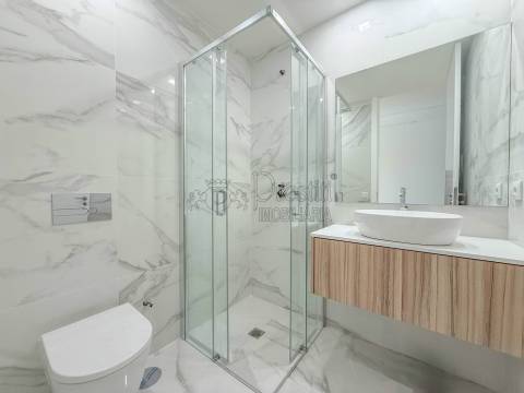 Apartamentos Novos T2 na Cobertura, Creixomil, Guimarães