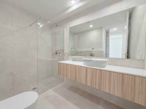 Apartamentos Novos T2 na Cobertura, Creixomil, Guimarães