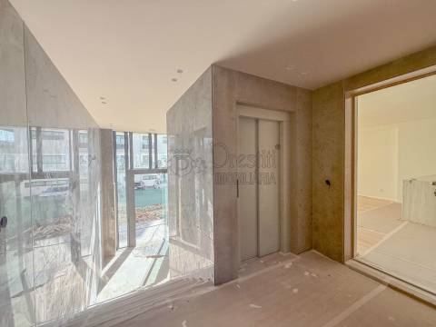 Apartamentos Novos T2 na Cobertura, Creixomil, Guimarães