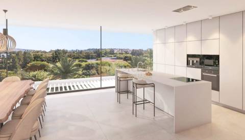 Apartamentos T3 de LUXO novos em Vilamoura, Algarve