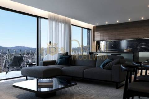 T2 em Condomínio com Piscina na Cidade de Vizela