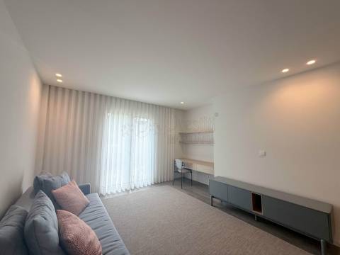 Apartamentos T1 à venda em Azurém, Guimarães