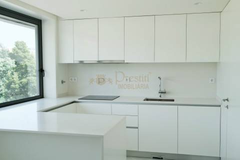 Apartamentos T2 a Venda em Azurém, Guimarães