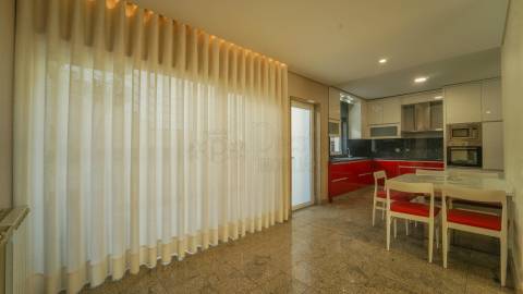 Moradia T5 para Alugar em Guimarães