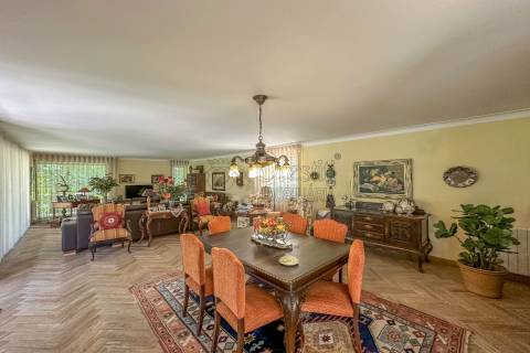 Moradia V4 em Infias, Vizela