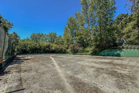 Moradia V4 em Infias, Vizela