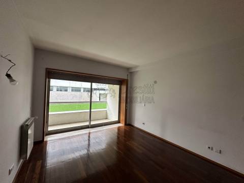 Apartamento T2 para alugar em Guimarães