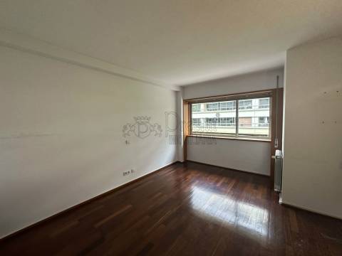 Apartamento T2 para alugar em Guimarães