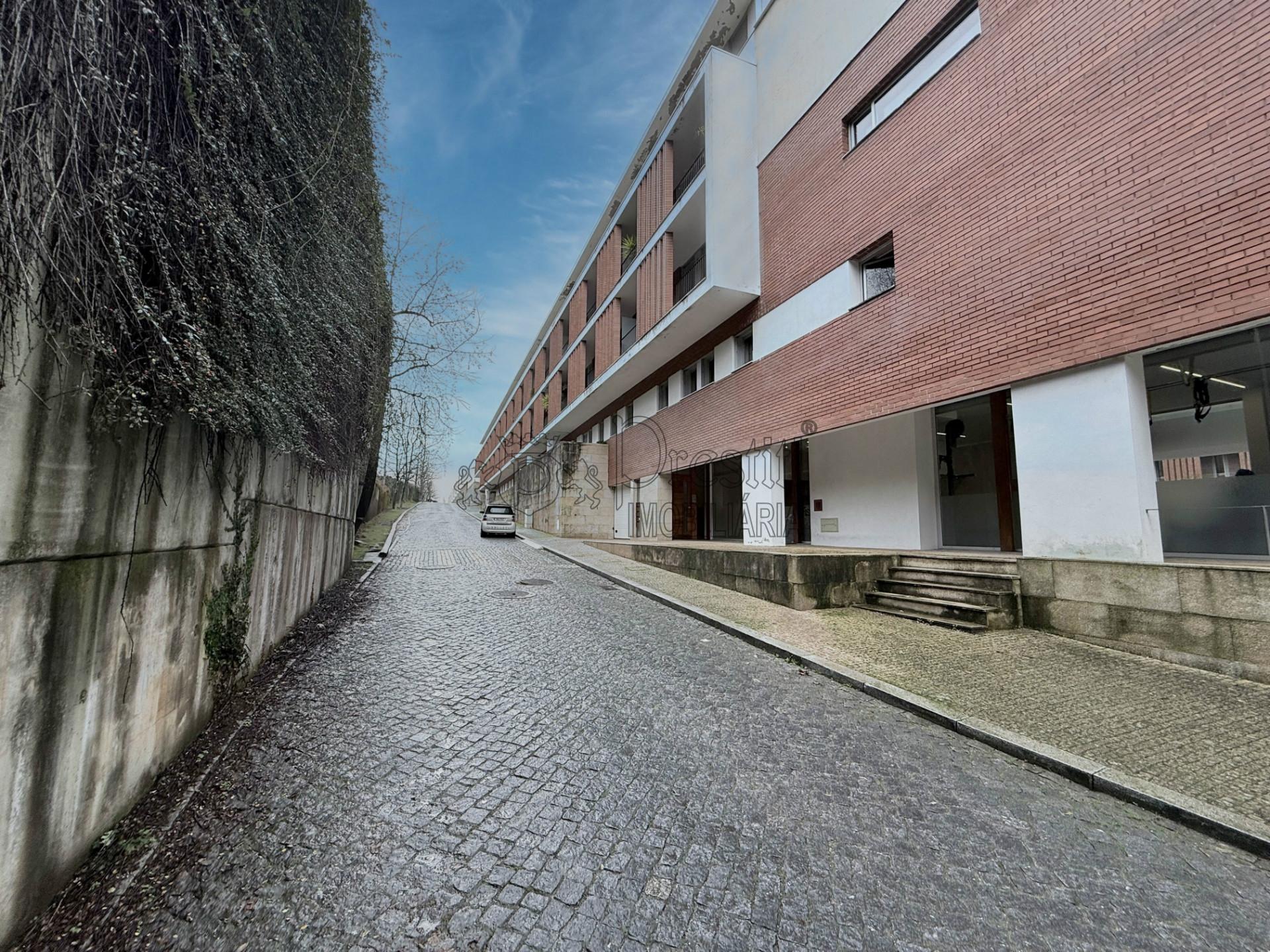 Apartamento T3 para Arrendar no Parque da Cidade em Guimarães